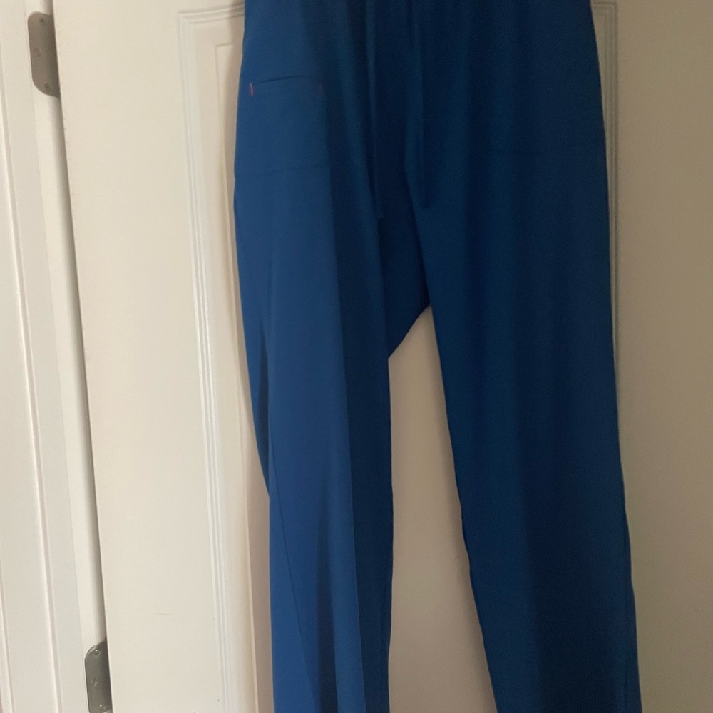 Heartsoul size medium royal blue scrubs